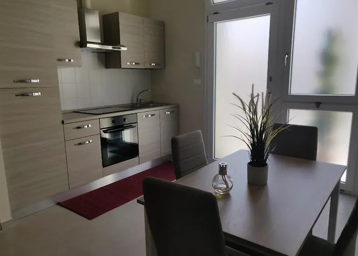 Albergo economico: Appartamento via giansanti